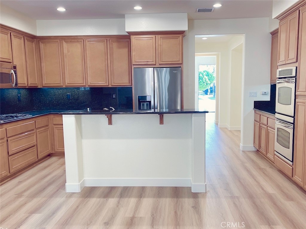 7622 Iron Horse Place Property Photo 8