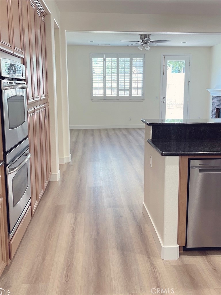 7622 Iron Horse Place Property Photo 9