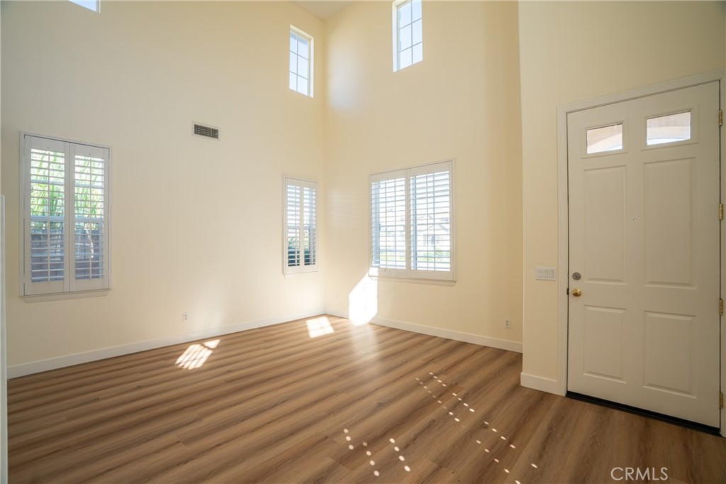 7622 Iron Horse Place Property Photo 11