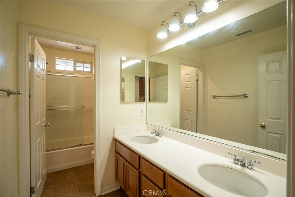 7622 Iron Horse Place Property Photo 27