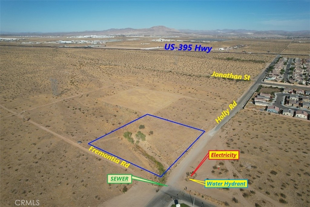 22 Holly Road Property Photo