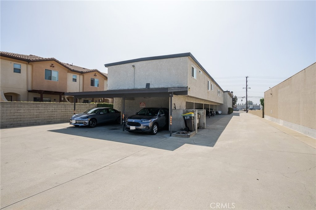 19529 E Cypress Street Property Photo 7