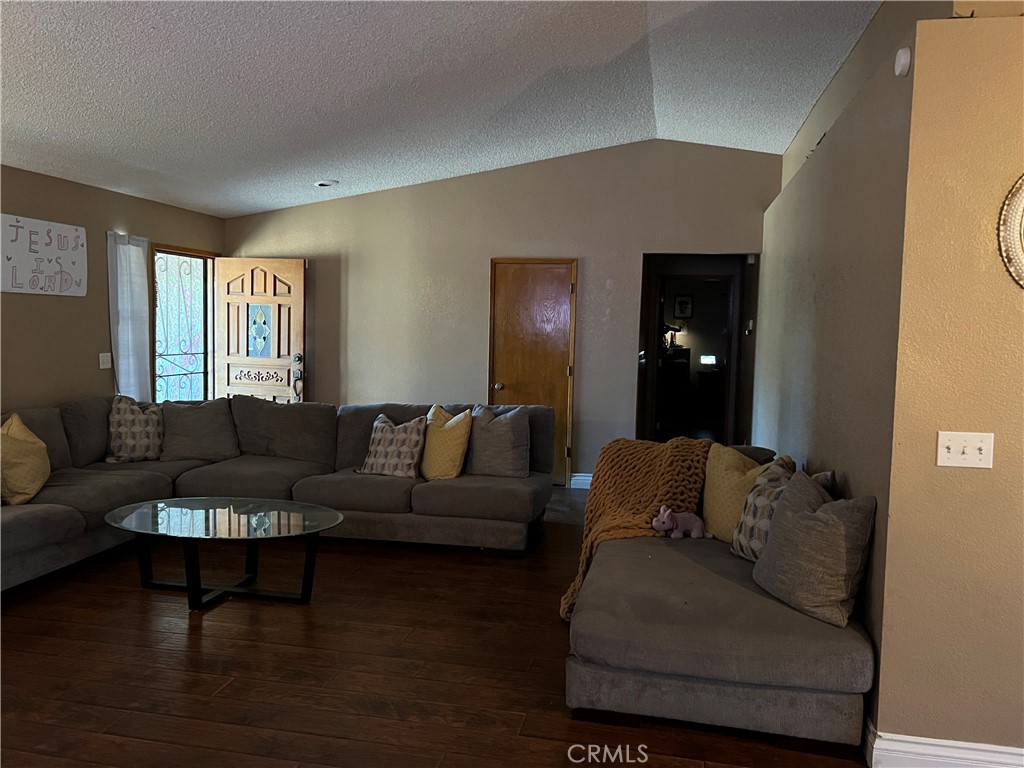 18104 Birch Street Property Photo 2