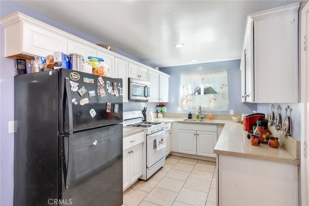 4926 N Stoddard Avenue Property Photo 14