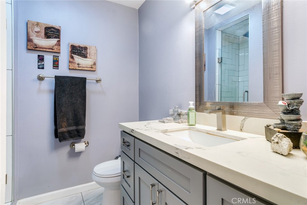 4926 N Stoddard Avenue Property Photo 20