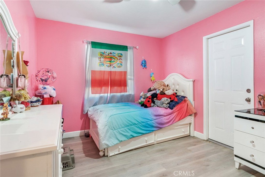 4926 N Stoddard Avenue Property Photo 27