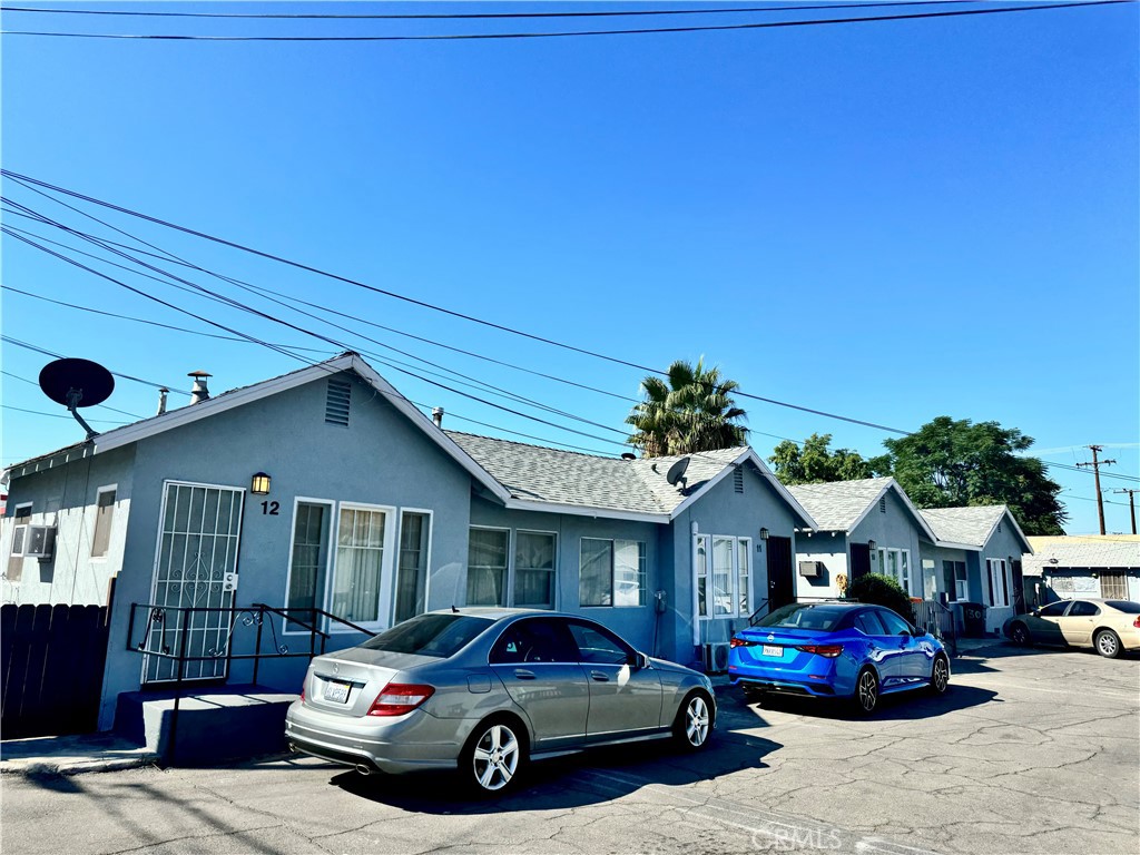 123 N Inez Street Property Photo 3