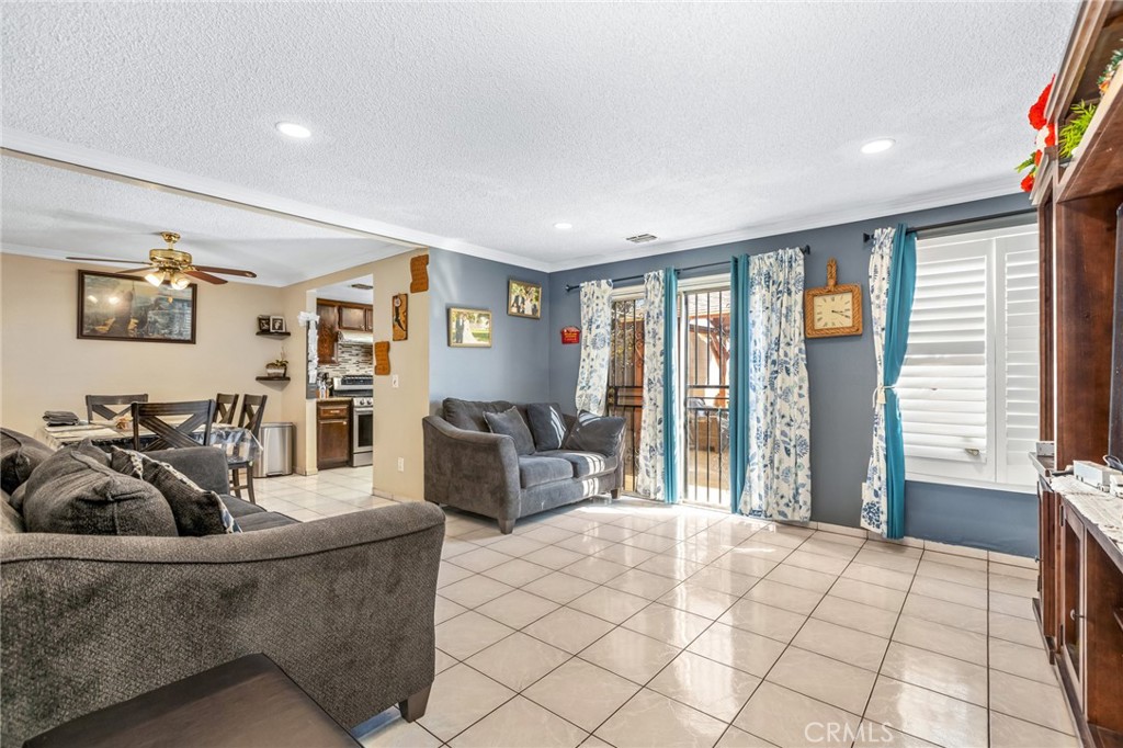 16189 Winterwood Lane Property Photo 3