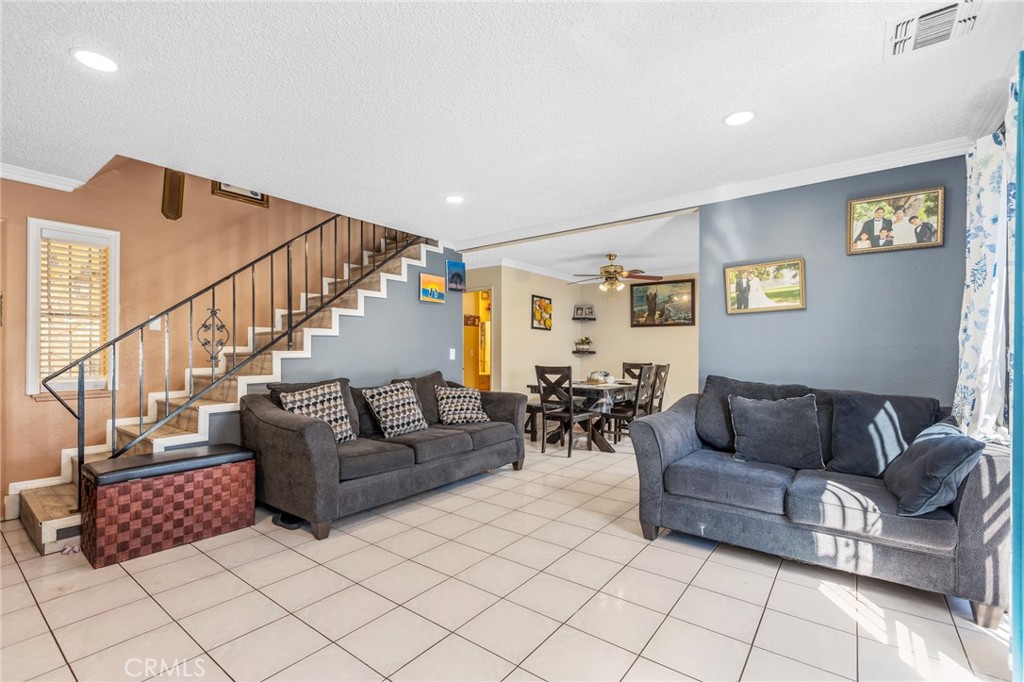 16189 Winterwood Lane Property Photo 4