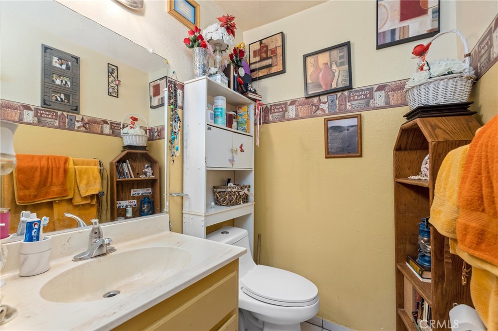 16189 Winterwood Lane Property Photo 11