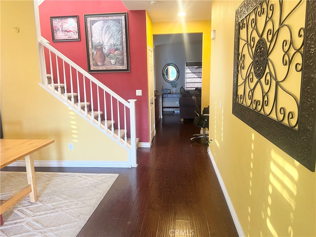 1590 W Ceres Street Property Photo 5