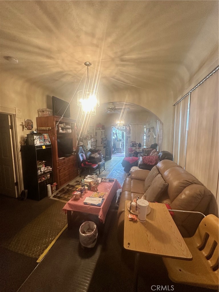 2918 Baldwin Street Property Photo 4
