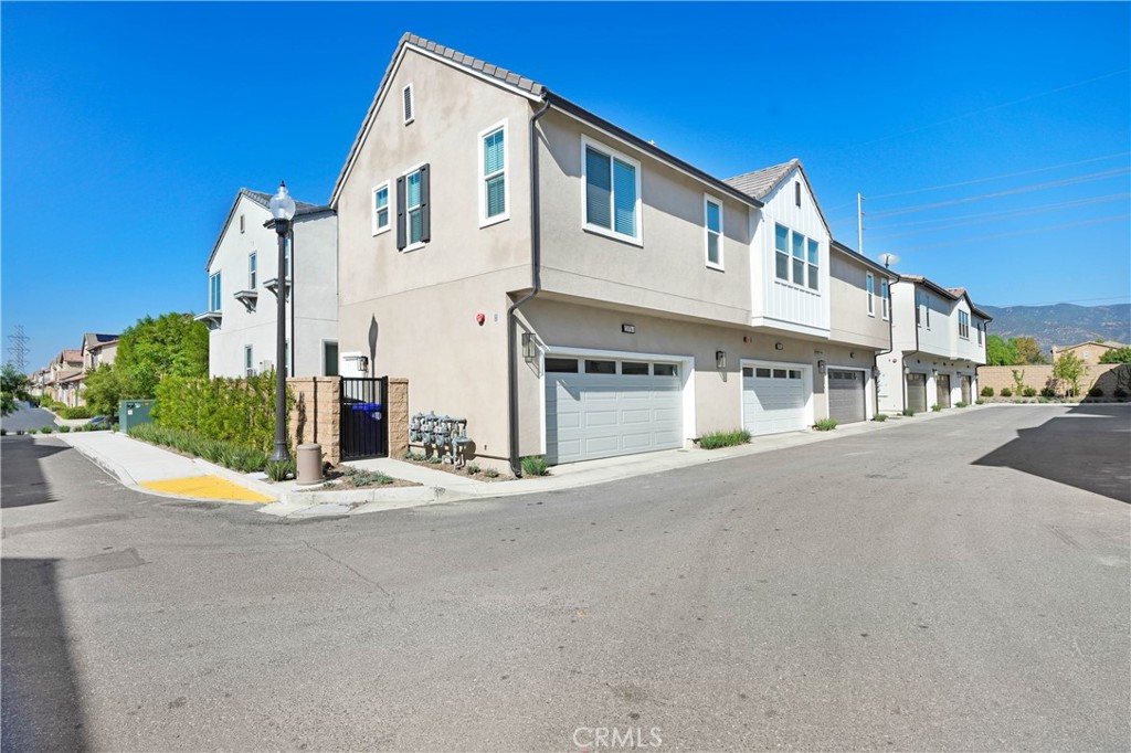 15974 Jamie Lane 1 Property Photo 21