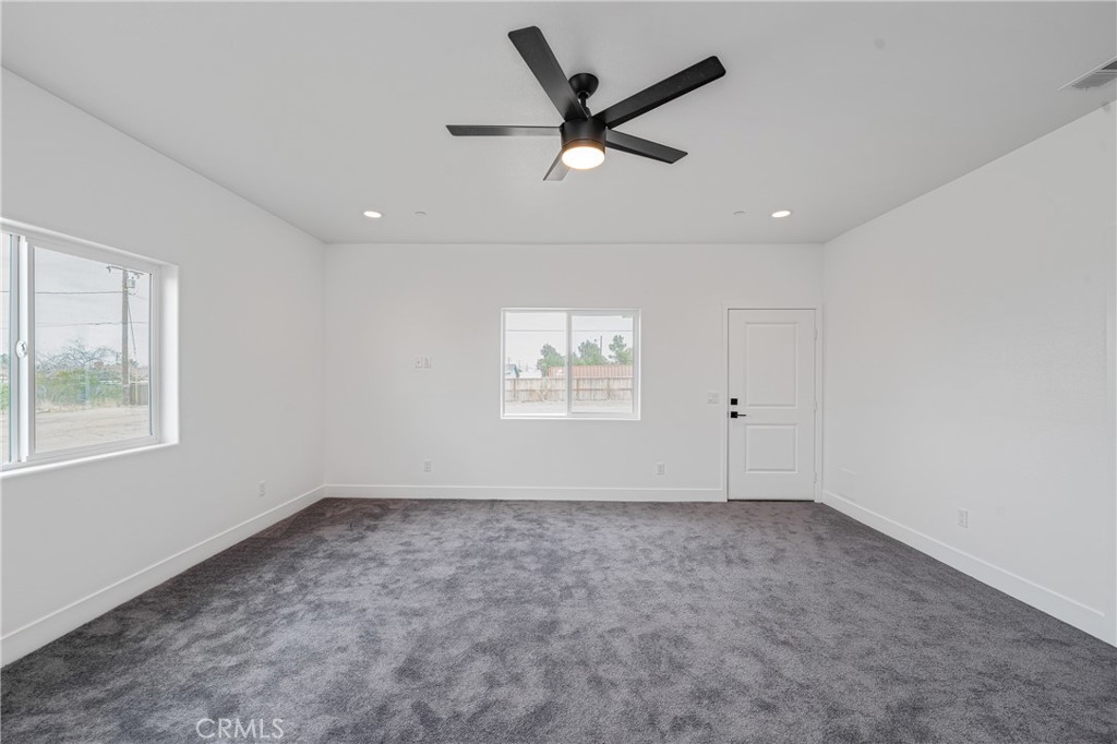11383 Maple Avenue Property Photo 15