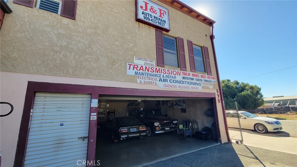 385 W F Street Property Photo 5