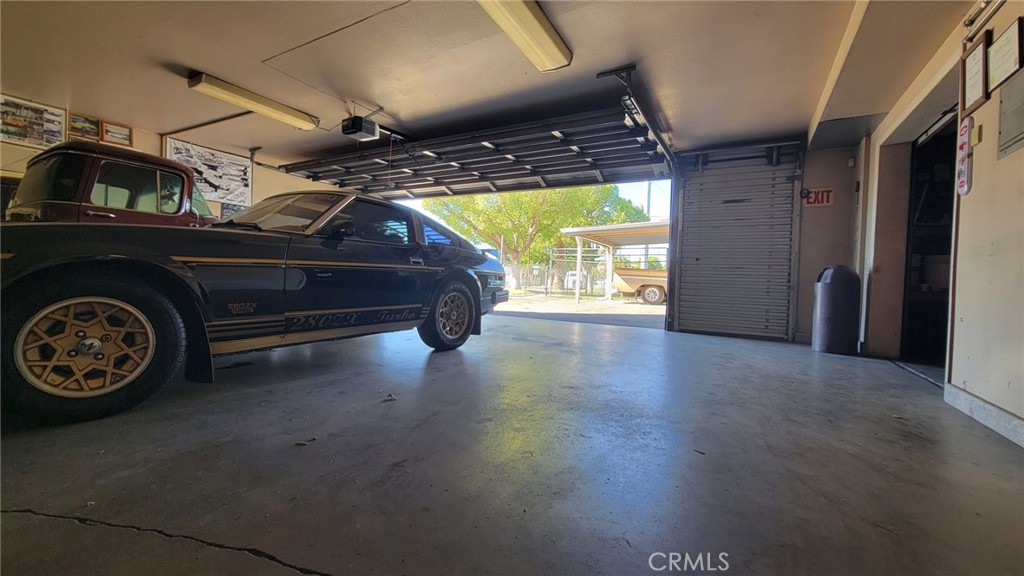 385 W F Street Property Photo 8