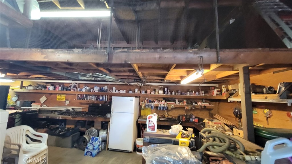 385 W F Street Property Photo 17