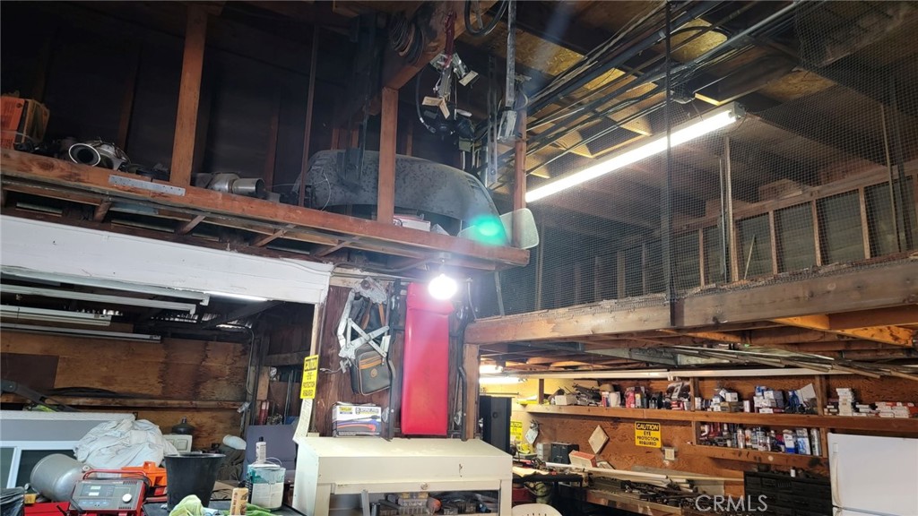 385 W F Street Property Photo 19