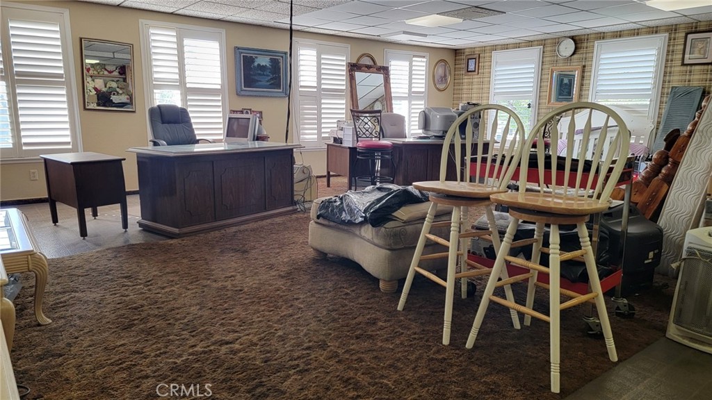 385 W F Street Property Photo 22