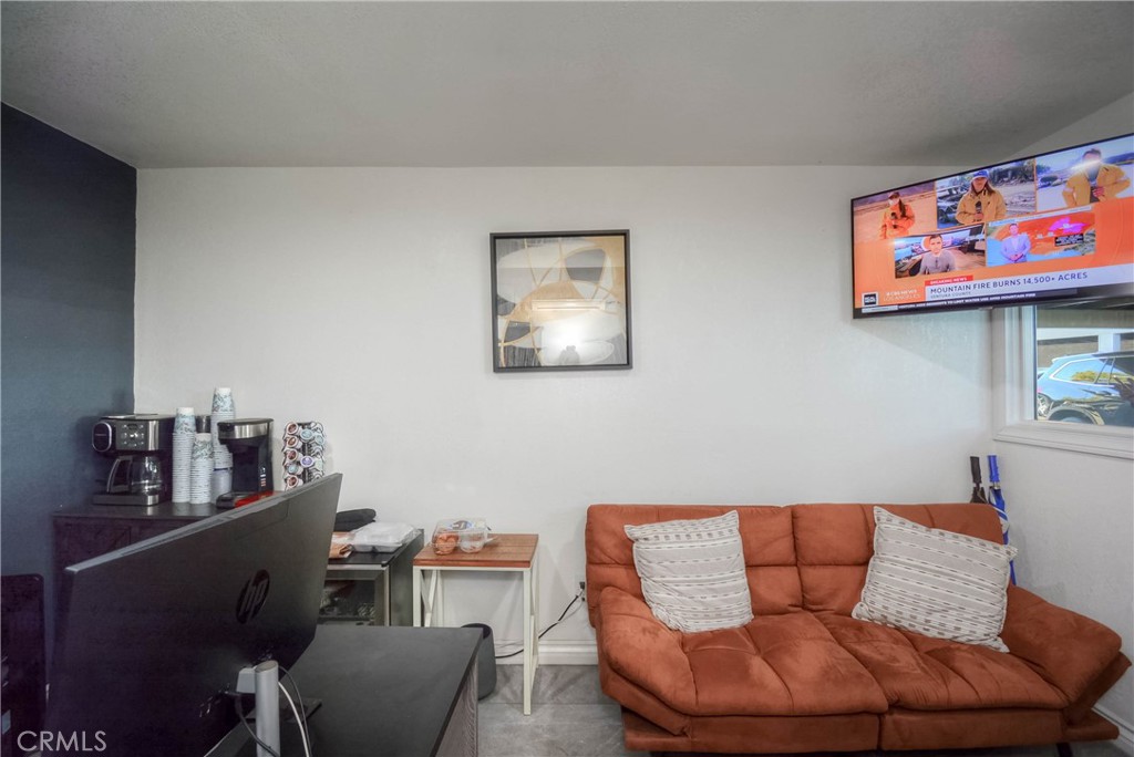 7282 Tippecanoe Avenue Property Photo 14