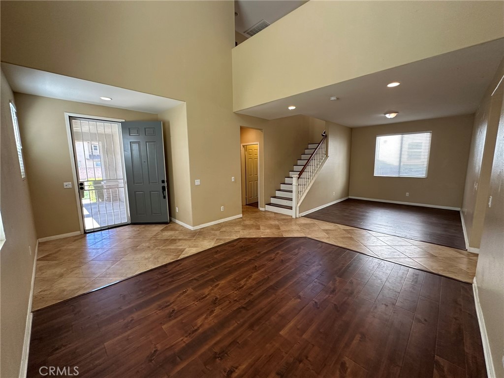 34256 Devlin Drive Property Photo 4