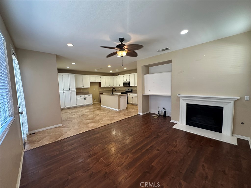 34256 Devlin Drive Property Photo 8