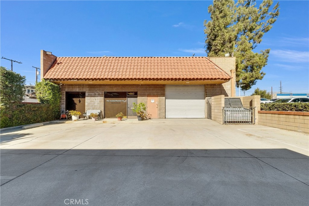 841 E San Bernardino Road Property Photo 1