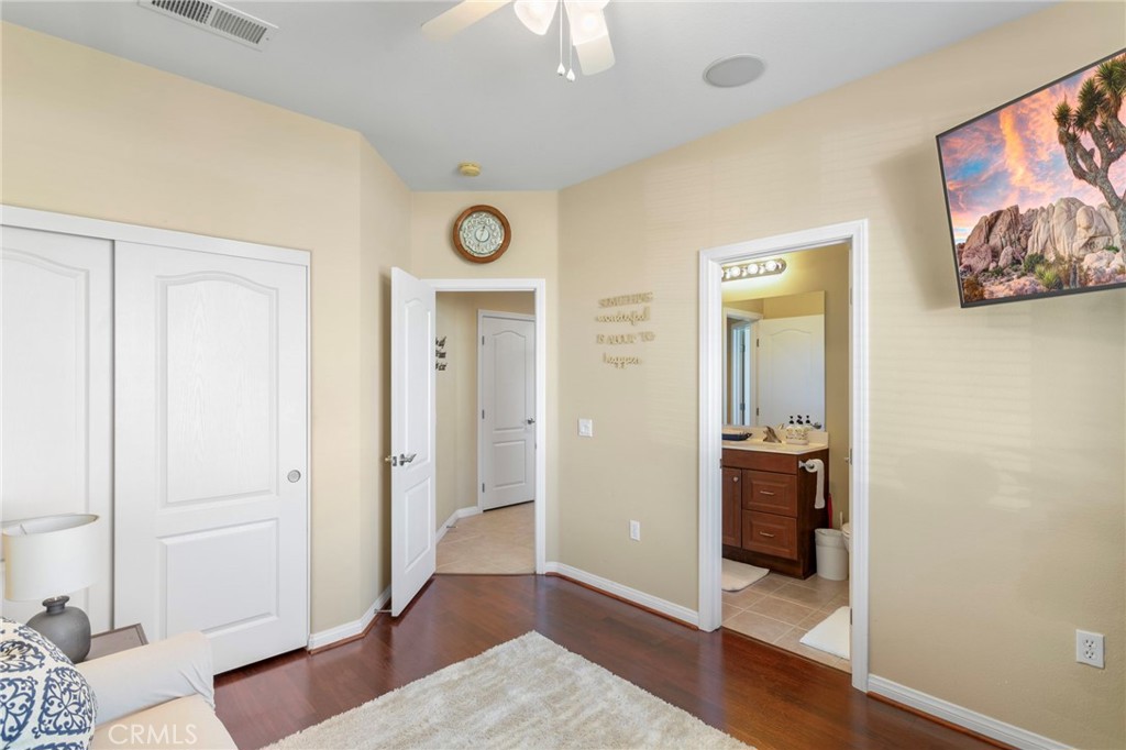 413 Glacier Park Property Photo 15