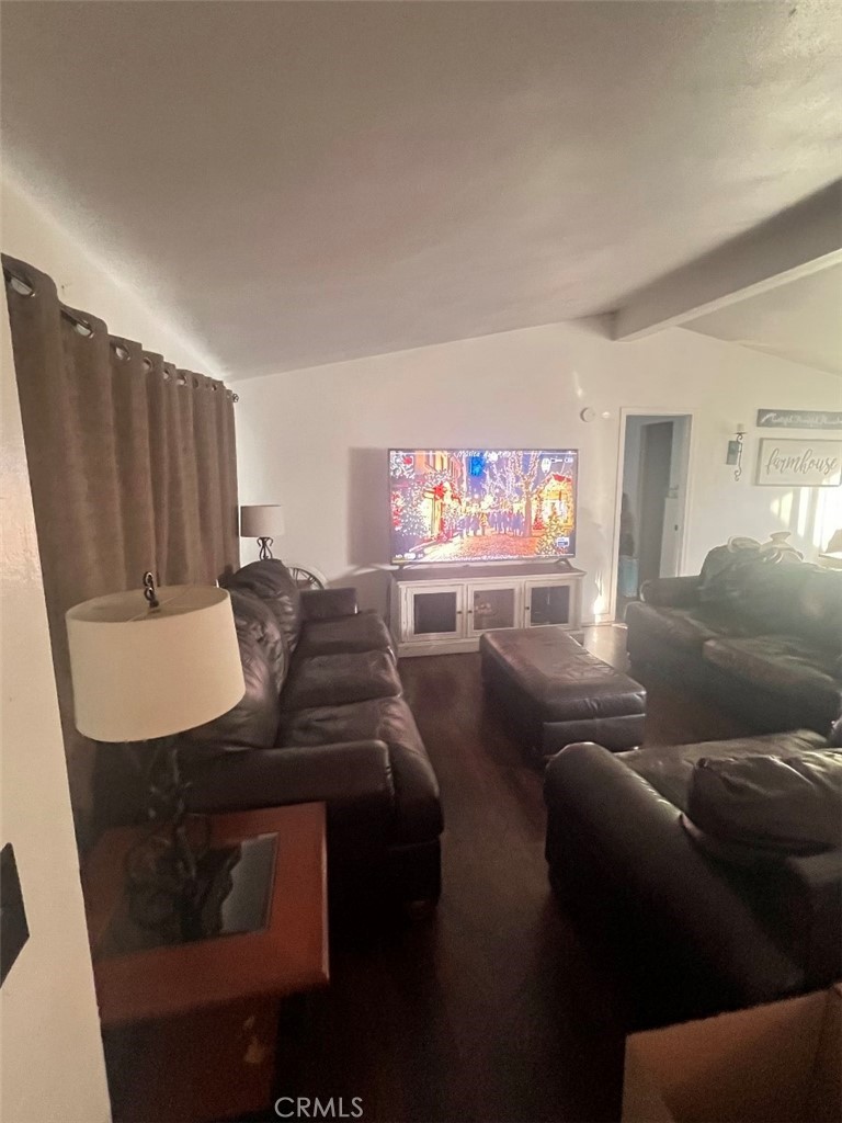 33275 Cottonwood Road Property Photo 5