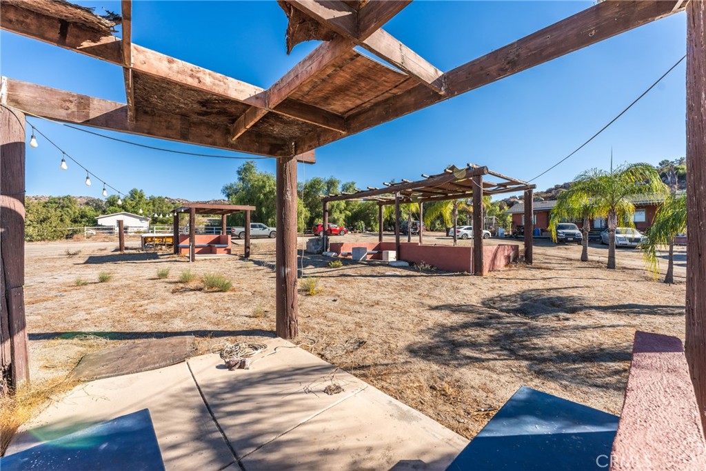 33275 Cottonwood Road Property Photo 14