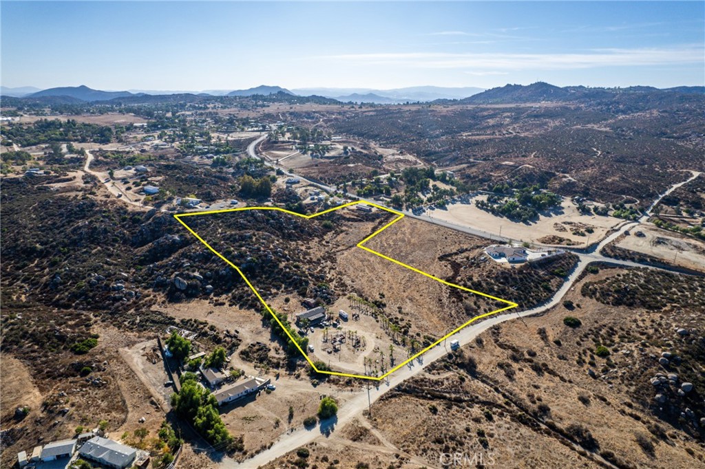 33275 Cottonwood Road Property Photo 25