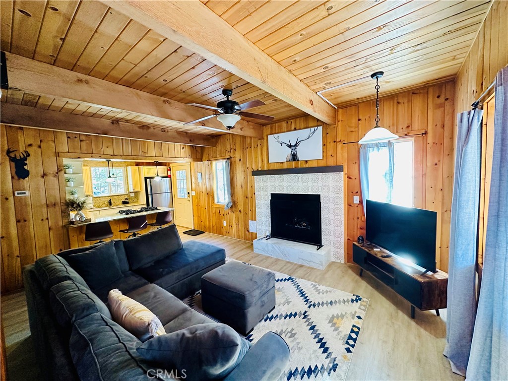 2428 Ridge Road Property Photo 11