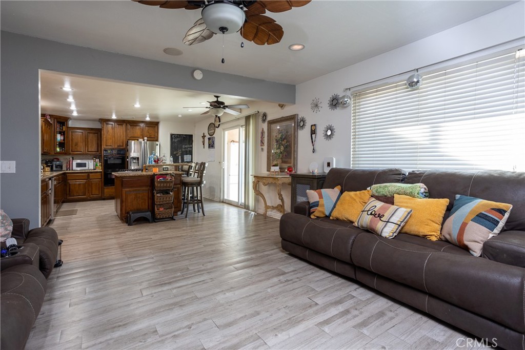 41940 Stonecliff Way Property Photo 8
