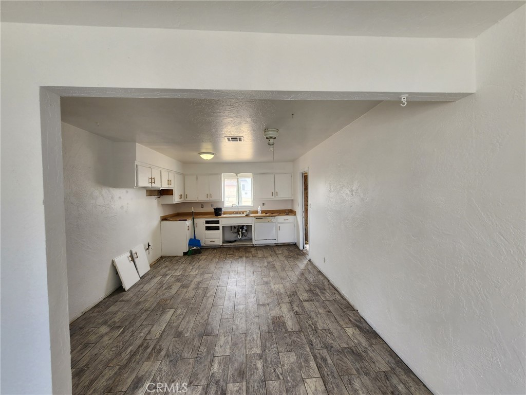 15995 & 15997 Spruce Street Property Photo 13