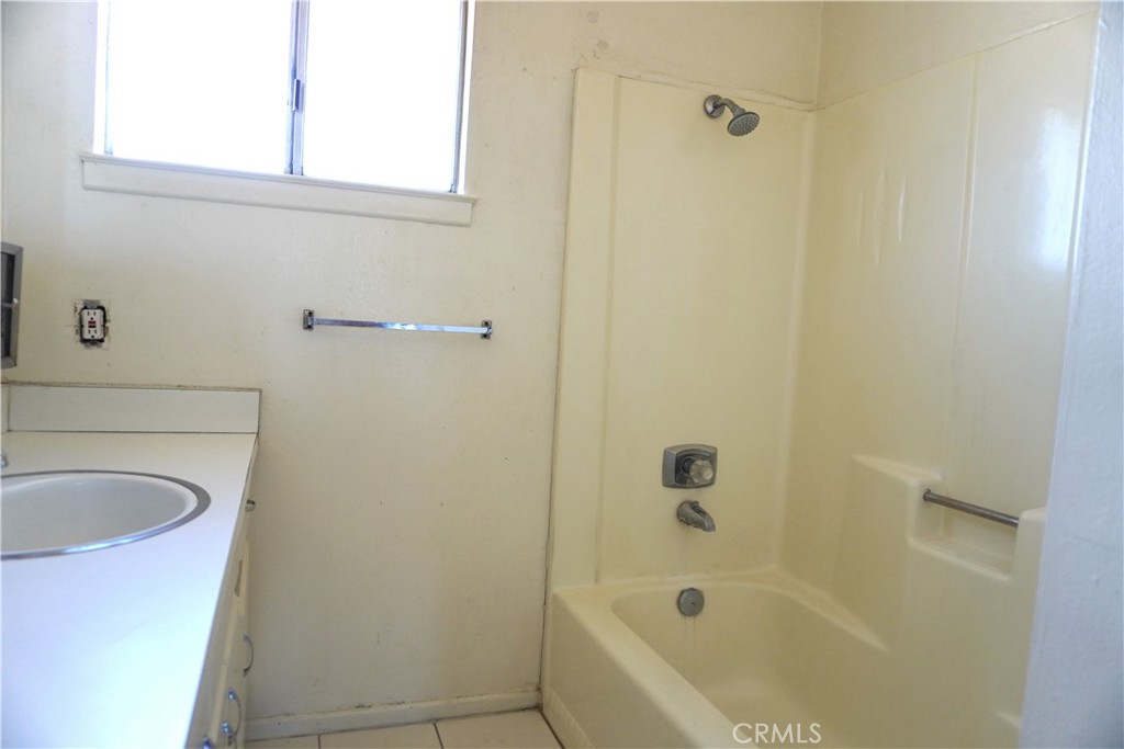 15995 & 15997 Spruce Street Property Photo 28