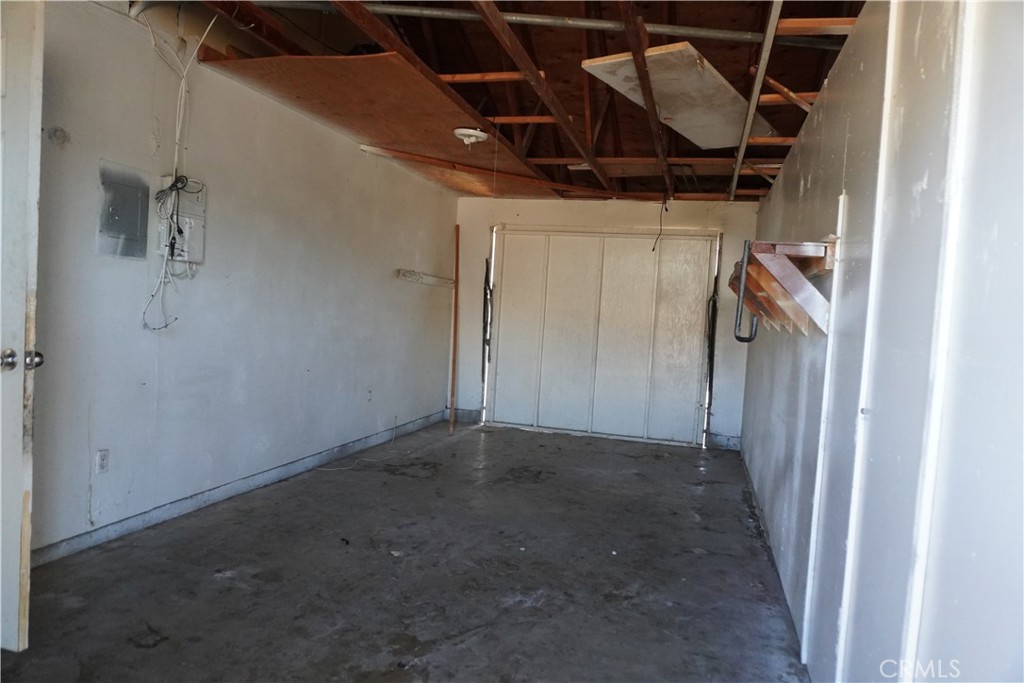 15995 & 15997 Spruce Street Property Photo 34