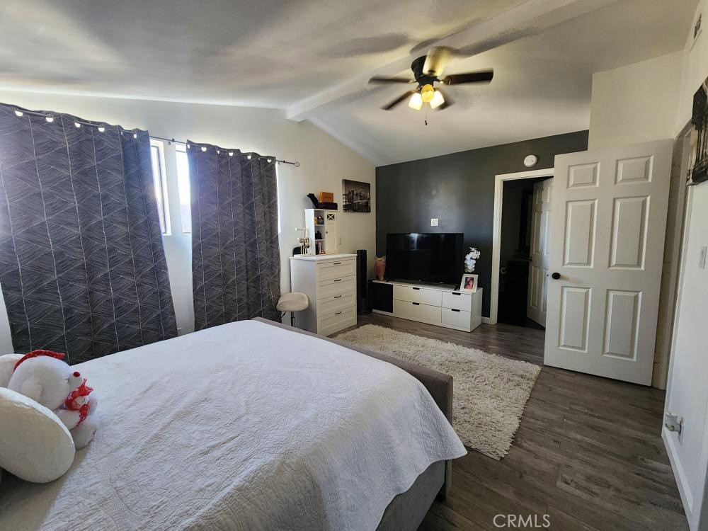 4901 Green River Road 219 Property Photo 11