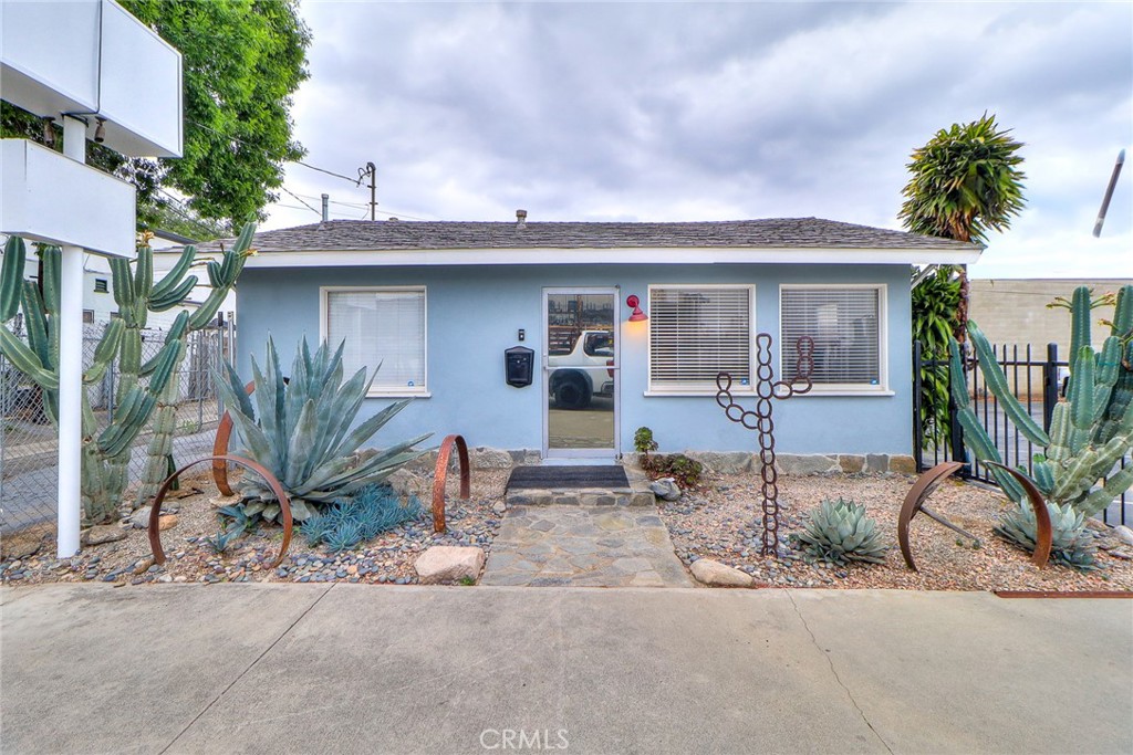 256 E Front Street Property Photo 13
