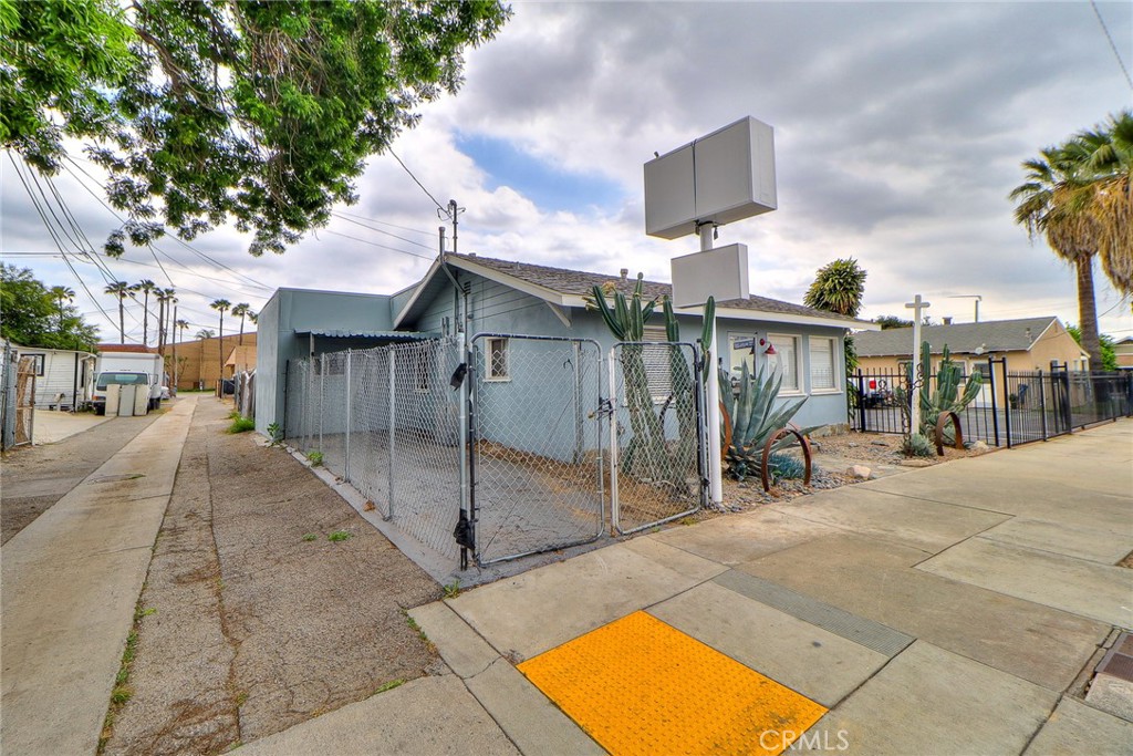 256 E Front Street Property Photo 43