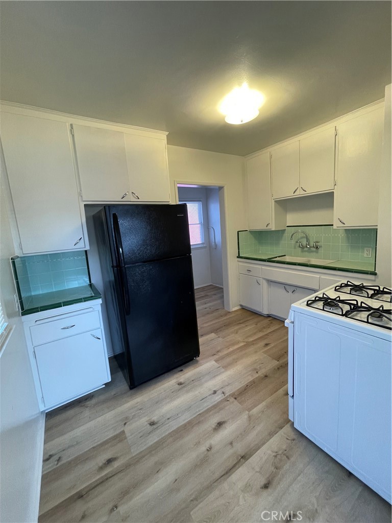 256 E Front Street Property Photo 50