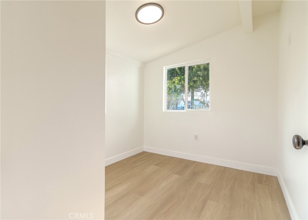 668 W 14th Street Property Photo 6