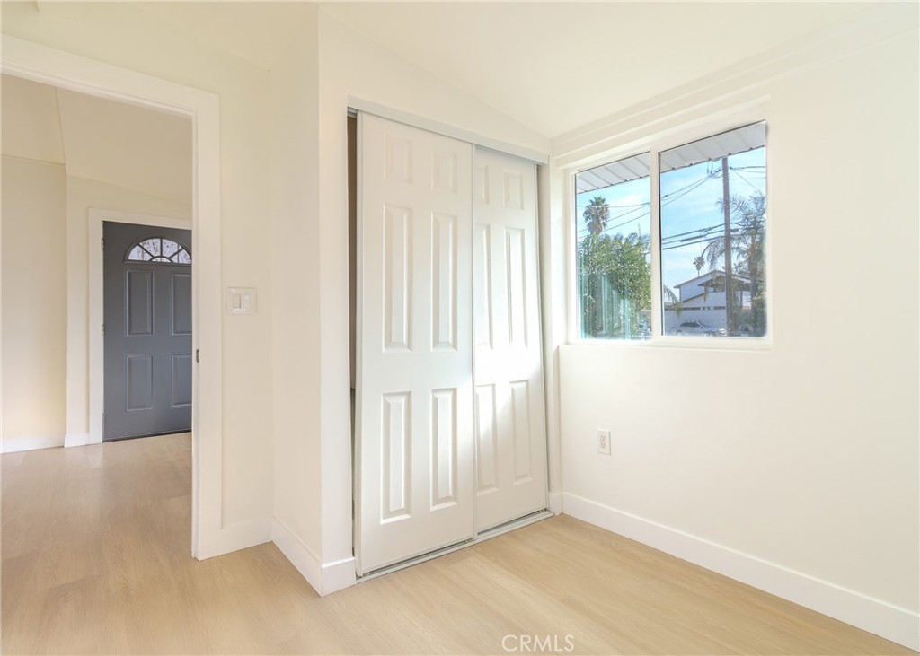 668 W 14th Street Property Photo 7