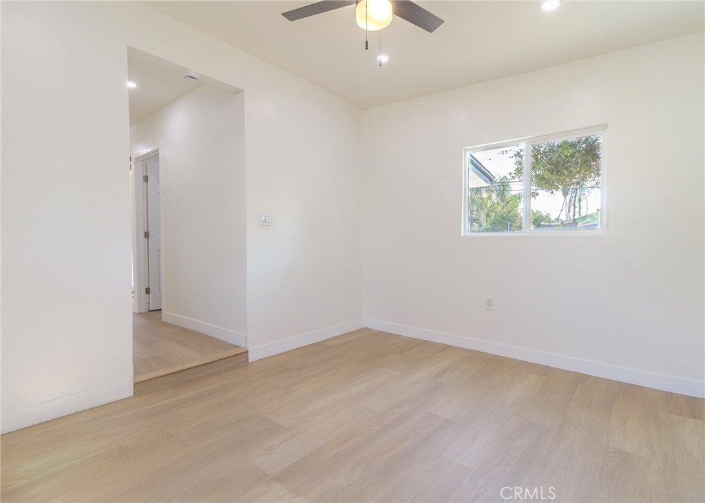 668 W 14th Street Property Photo 14