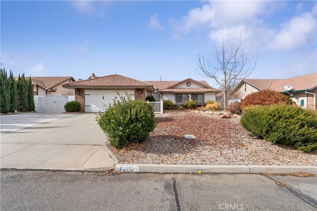 8612 Valley View Drive Property Photo 1