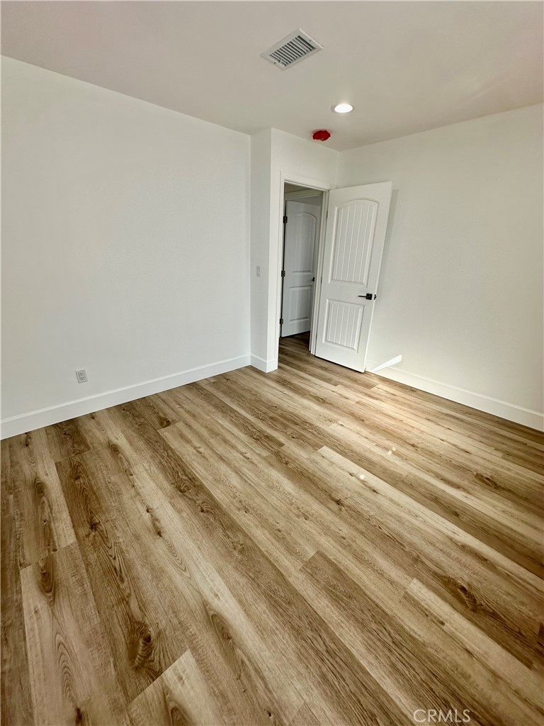 2112 W Mill Street Property Photo 11