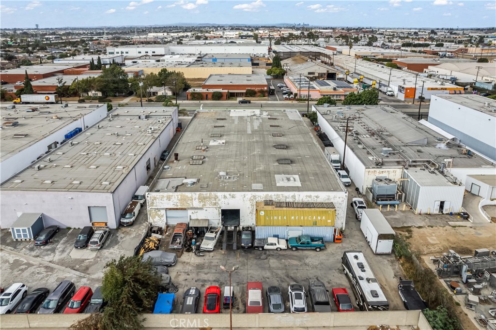 400 W Alondra Boulevard Property Photo 23