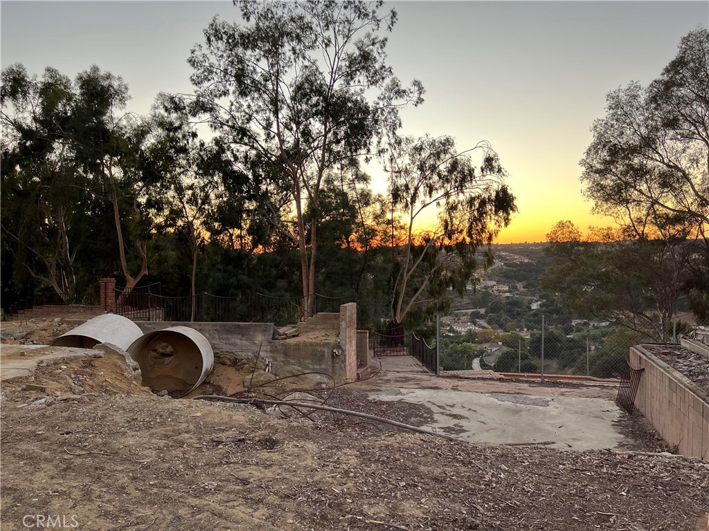 1588 Red Apple Lane Property Photo 4