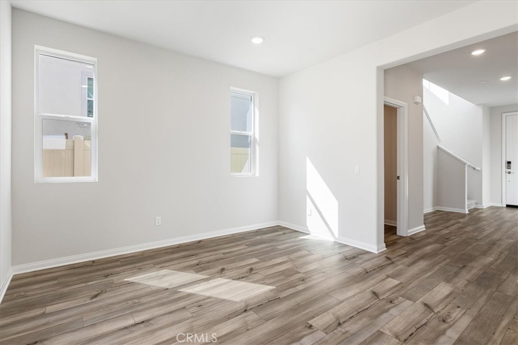 7191 Paul Green Drive Property Photo 2