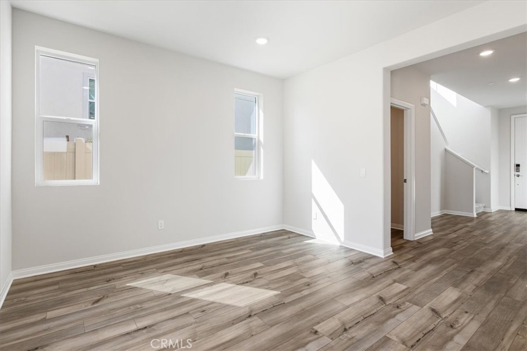 7191 Paul Green Drive Property Photo 2