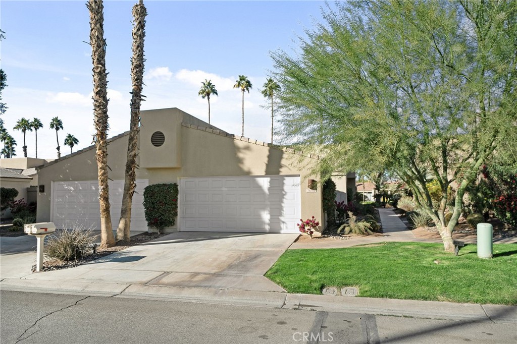 76702 Daffodil Drive Property Photo 1